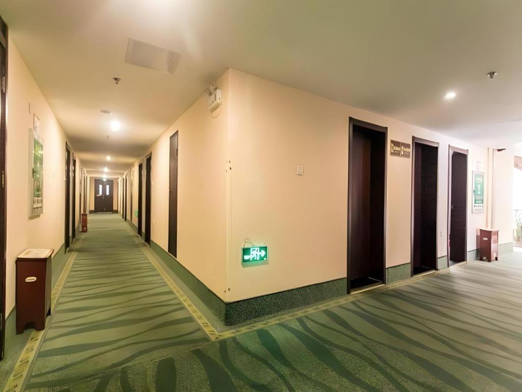Greentree Inn Suzhou Guanqian Yangyuxiang Metro Station Business Hotel Suzhou (Jiangsu) Exterior foto