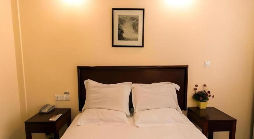 Greentree Inn Suzhou Guanqian Yangyuxiang Metro Station Business Hotel Suzhou (Jiangsu) Exterior foto